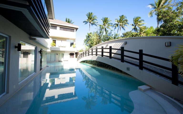 Two-Seasons-Boracay-03