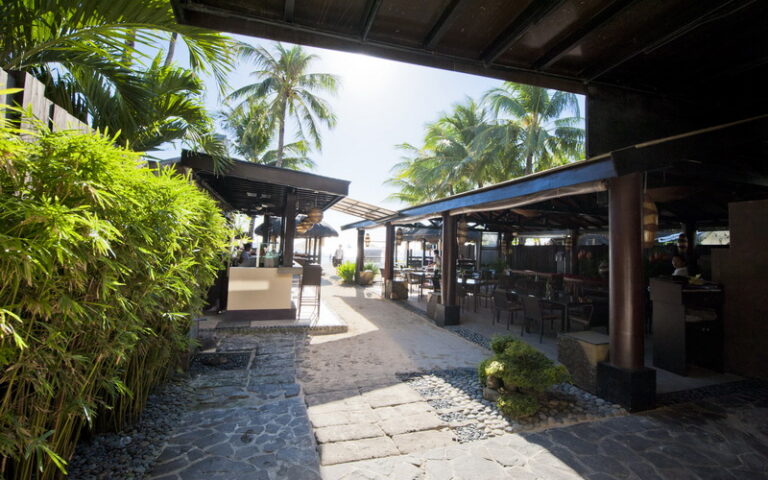 Two-Seasons-Boracay-05