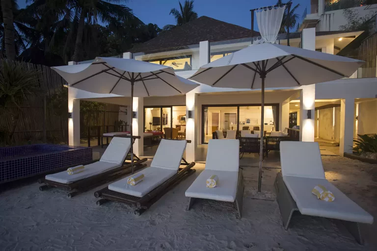 130-Robinson-Beach-House-Boracay-2021