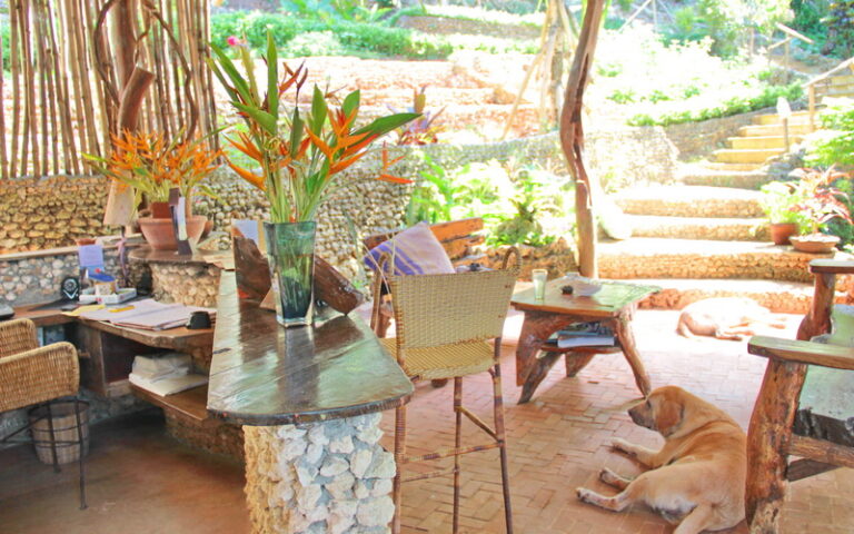 Baling-Hai-Beach-Resort-Boracay-03