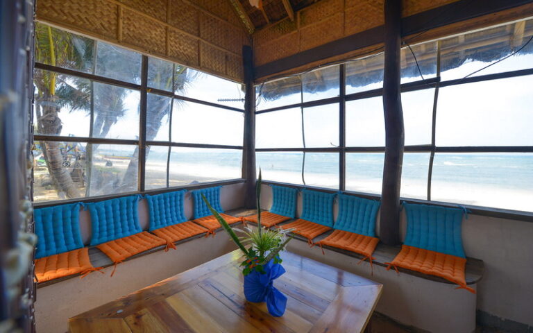 Blue-Orange-Ville-Boracay-10