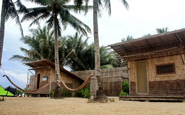 MangoRiders-Beach-Club-03