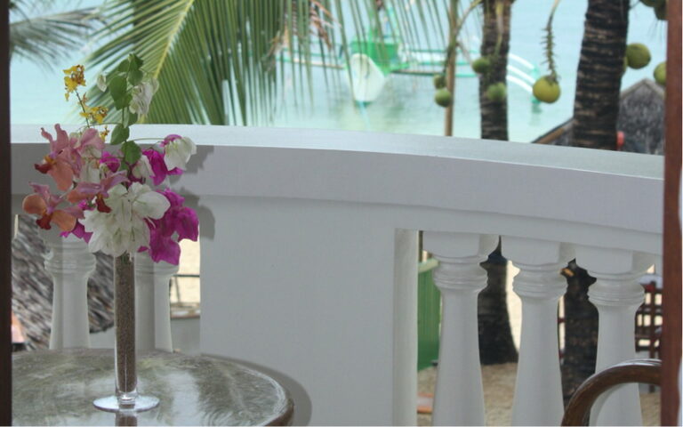 The-Beach-House-Carabao-Island-Premier-Room-Ground-Floor-03